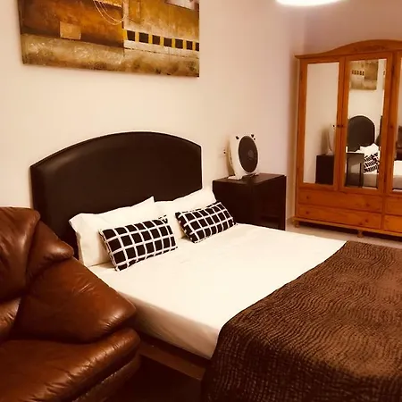 Apartment Modern Near The